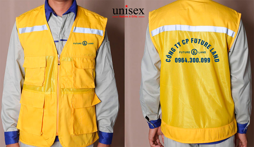 In đồng phục tại Khánh Hội